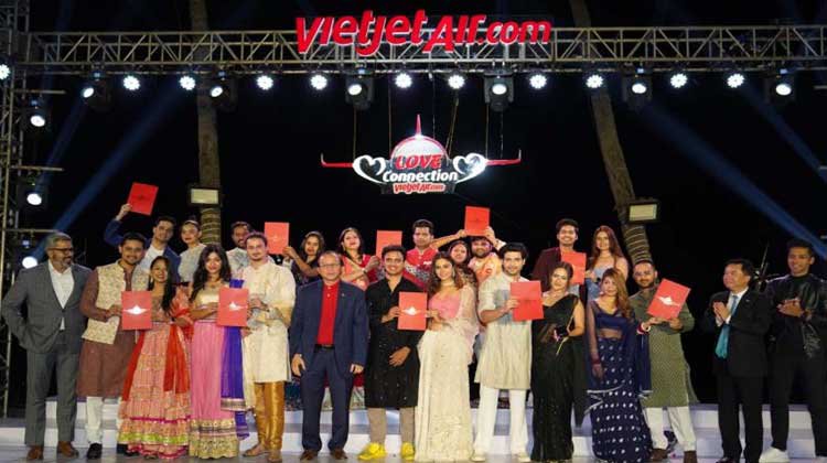 Vietjet kicks off its Love Connection campaign in Mumbai.