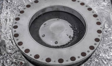 The NASA model of the Asteroid Bennu has carbon and water