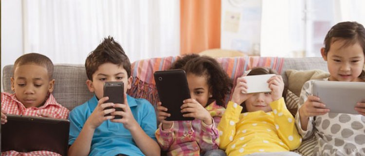 EU Probes Facebook and Instagram Over Potential Child Harm
