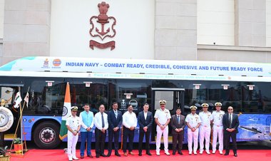 Indian Oil Equips Indian Navy with Green Hydrogen Fuel Cell Bus strengthening its commitment for Green Hydrogen E-Mobility