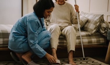Home Care Services for Seniors | Safe & Comfortable Living