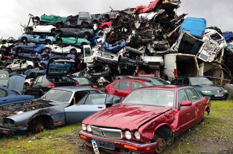 What Brisbane Residents Should Know Before Letting Go of a Junk Vehicle