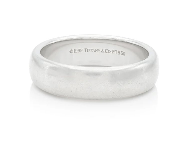 Plain Wedding Bands: Timeless Simplicity for a Lifetime of Love