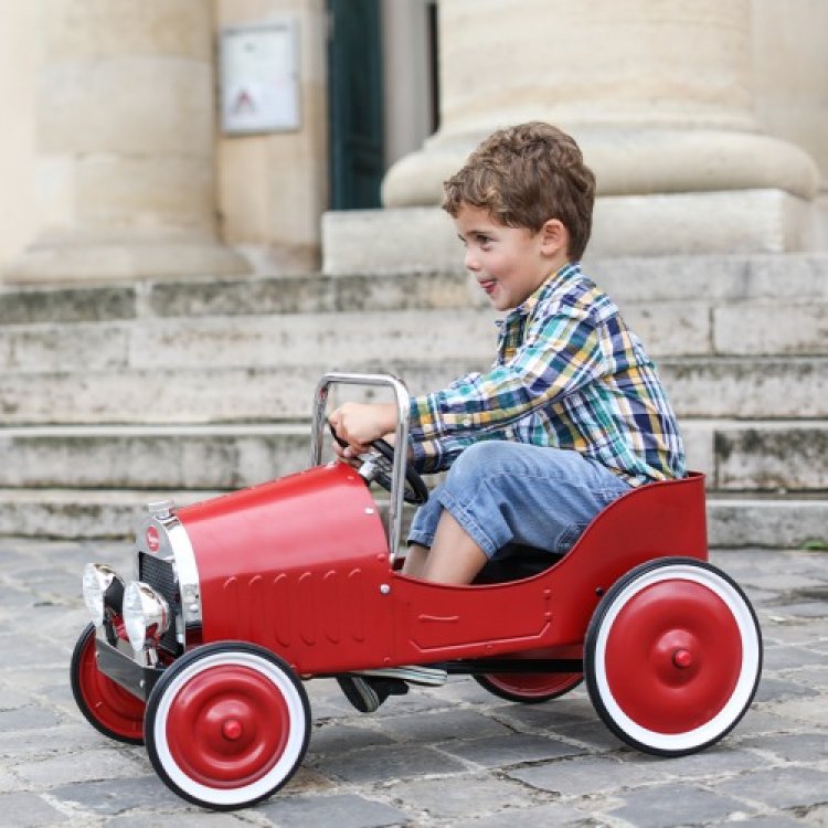 Pedalcar Guide for Parents: Choosing the Perfect Classic Ride-On for Kids