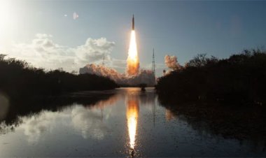 Humans Head Back to the Moon After 50 Years: Artemis II Mission Begins Historic Journey