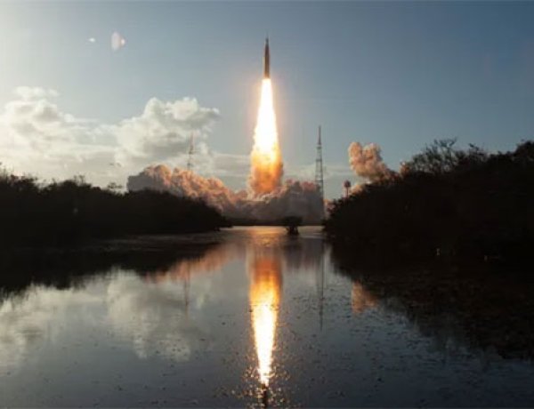 Humans Head Back to the Moon After 50 Years: Artemis II Mission Begins Historic Journey