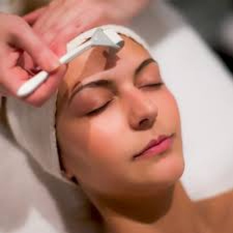 Best Derma Roller for Skin Rejuvenation in Dubai | Complete Guide to Glowing Skin | Complete Guide to Glowing Skin