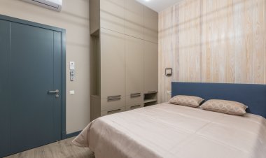 Upgrade Your Living Space with Luxury Walk-In Wardrobes by Decorguru Enterprise Ltd