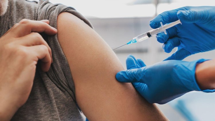 How Long Does a Vitamin B12 Shot Last in the Body