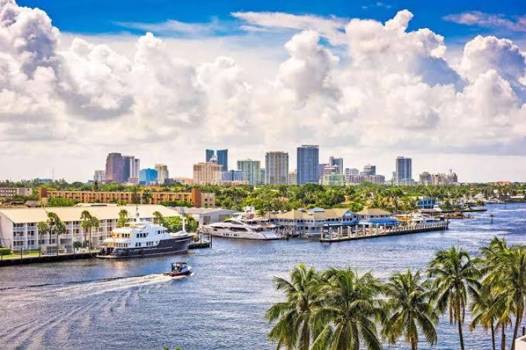 One-Way vs Round-Trip Flights to Florida: Which Saves More?
