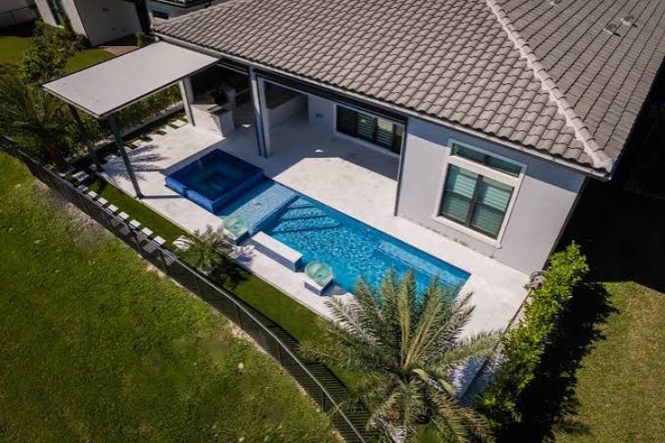 Designing a Pool Area With Access and Boundaries in Mind